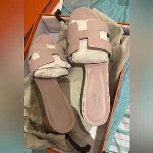 Hermes Oran Sandals